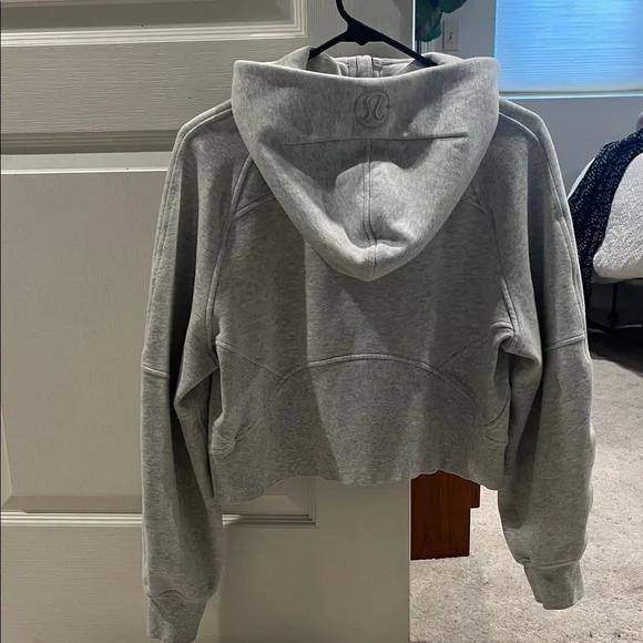 Lululemon Scuba Light Gray Half-Zip Hoodie - Picture 2 of 7